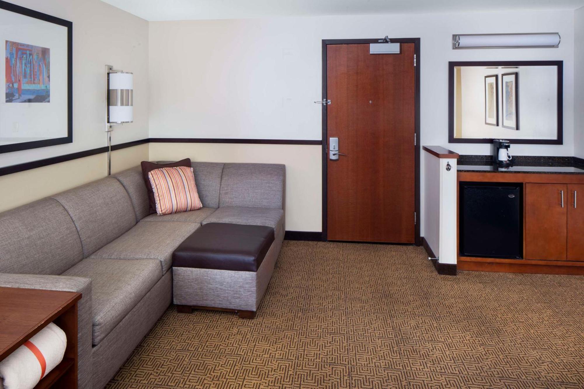 Hyatt Place Phoenix/ Mesa Exterior photo